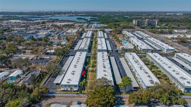 5217 81ST STREET N 16, St Petersburg, FL 33709