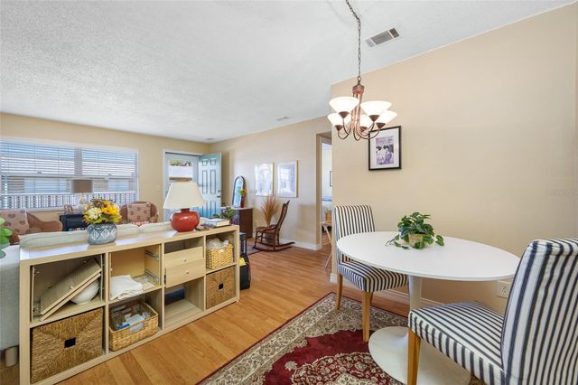 5217 81ST STREET N 16, St Petersburg, FL 33709