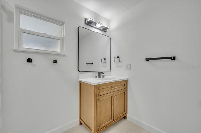 1224 HELEN STREET, Apopka, FL 32703