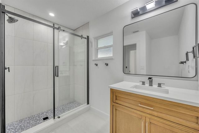 1224 HELEN STREET, Apopka, FL 32703