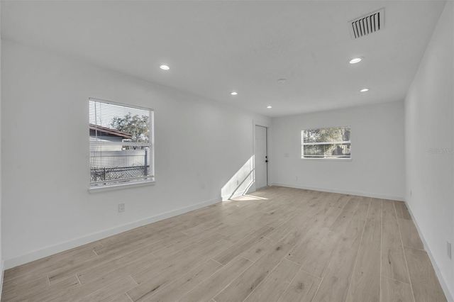 1224 HELEN STREET, Apopka, FL 32703