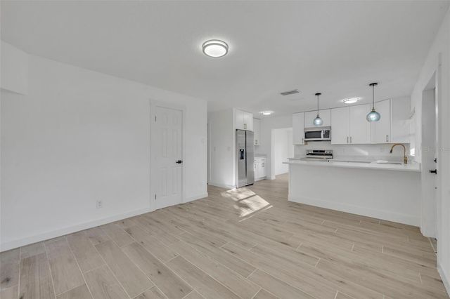 1224 HELEN STREET, Apopka, FL 32703