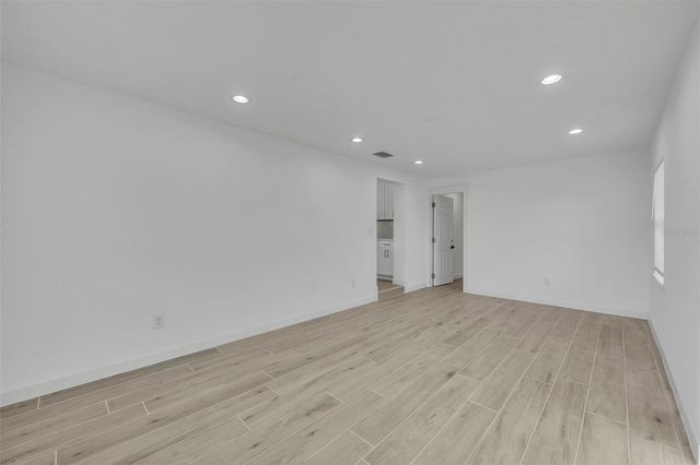 1224 HELEN STREET, Apopka, FL 32703