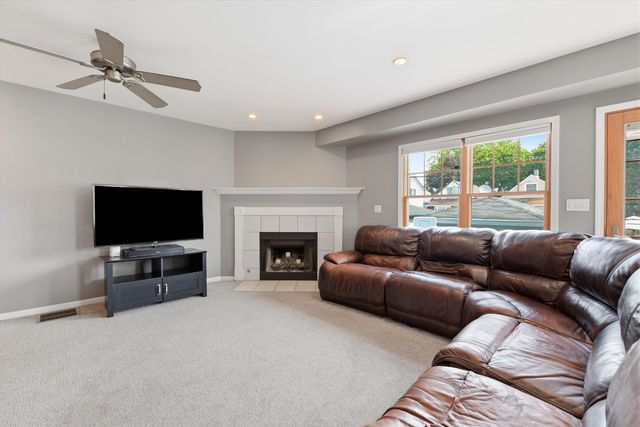 5457 N Monitor Avenue, Chicago, IL 60630