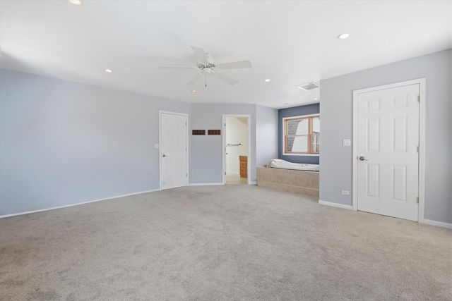 5457 N Monitor Avenue, Chicago, IL 60630