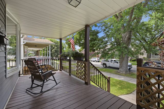 5457 N Monitor Avenue, Chicago, IL 60630