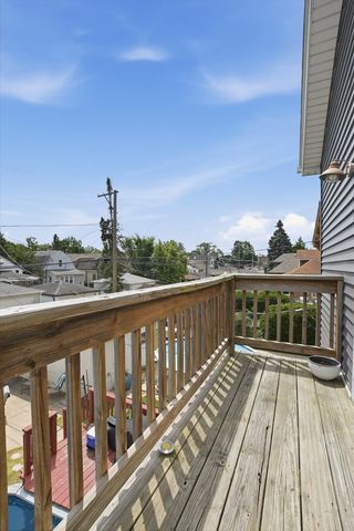 5457 N Monitor Avenue, Chicago, IL 60630