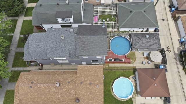 5457 N Monitor Avenue, Chicago, IL 60630