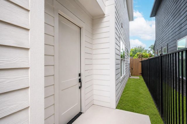 4605 Terry Street, Houston, TX 77009