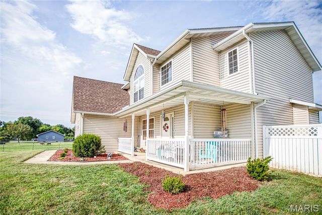 5878 Eaton Lane, Edwardsville, IL 62025