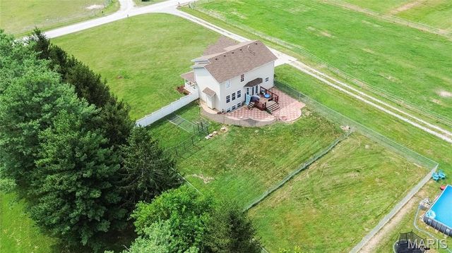 5878 Eaton Lane, Edwardsville, IL 62025