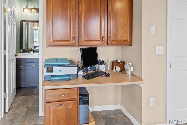 5878 Eaton Lane, Edwardsville, IL 62025