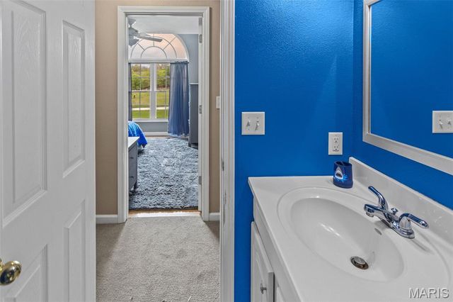 5878 Eaton Lane, Edwardsville, IL 62025