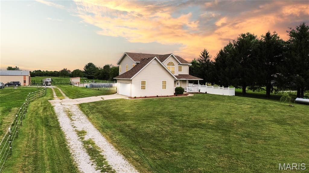 5878 Eaton Lane, Edwardsville, IL 62025