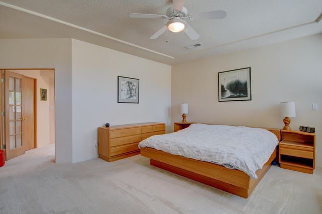 6624 High Ridge Place NE, Albuquerque, NM 87111
