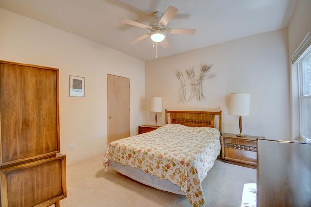 6624 High Ridge Place NE, Albuquerque, NM 87111