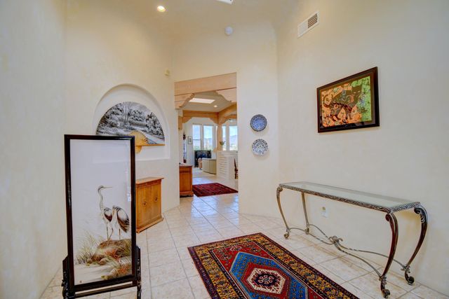6624 High Ridge Place NE, Albuquerque, NM 87111