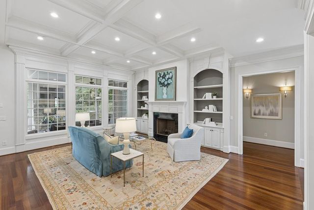 4966 Long Island Drive, Atlanta, GA 30327