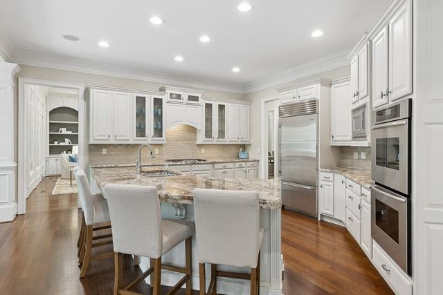 4966 Long Island Drive, Atlanta, GA 30327