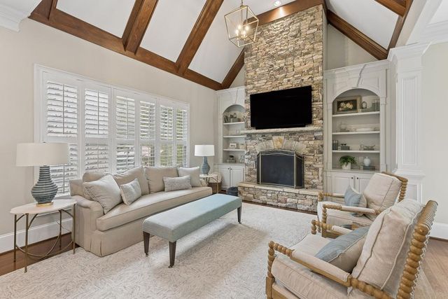 4966 Long Island Drive, Atlanta, GA 30327