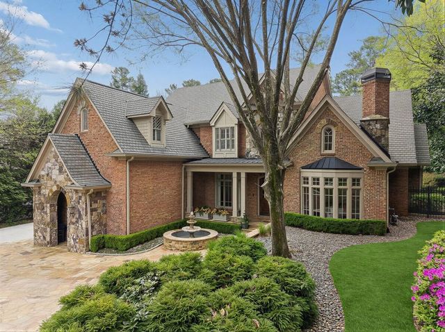 4966 Long Island Drive, Atlanta, GA 30327