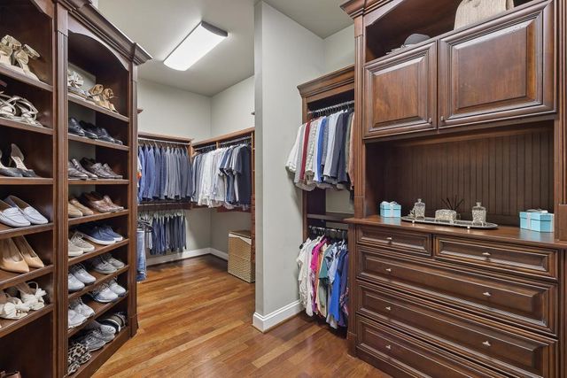 4966 Long Island Drive, Atlanta, GA 30327