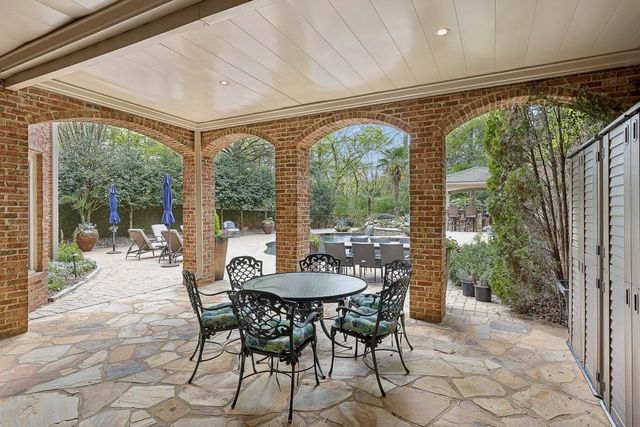 4966 Long Island Drive, Atlanta, GA 30327