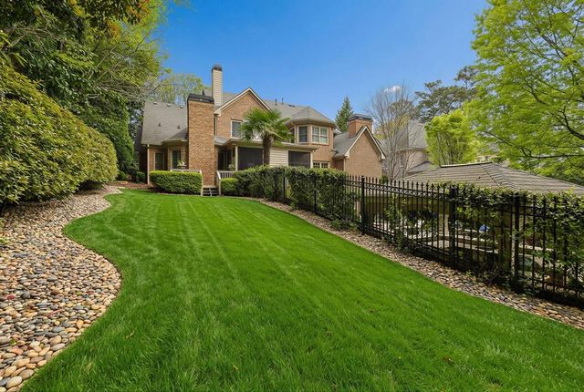 4966 Long Island Drive, Atlanta, GA 30327