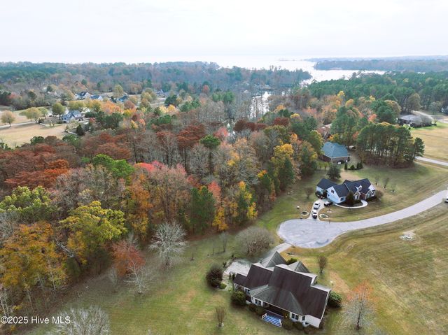 6 Riverwood Court, Hertford, NC 27944