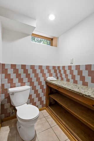 448 White Bear Avenue N, Saint Paul, MN 55106