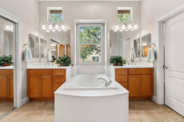 408 Willow Brook Way, Rio Vista, CA 94571