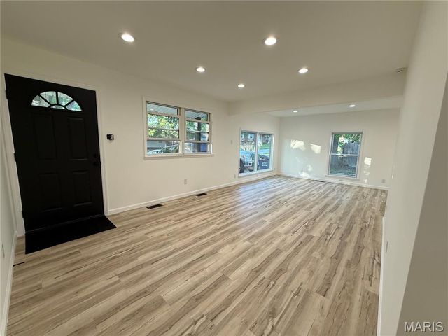186 Green Acres Drive, Old Monroe, MO 63369