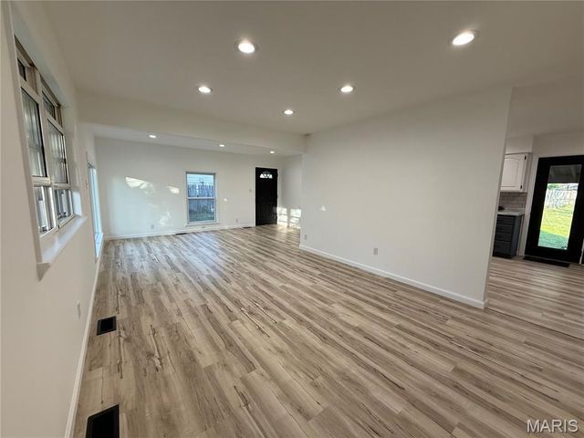 186 Green Acres Drive, Old Monroe, MO 63369