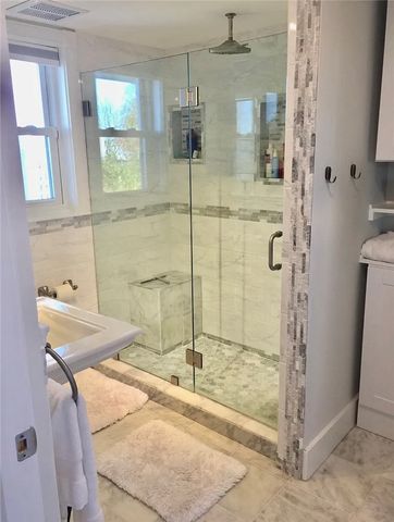 307 Corey Lane, Middletown, RI 02842