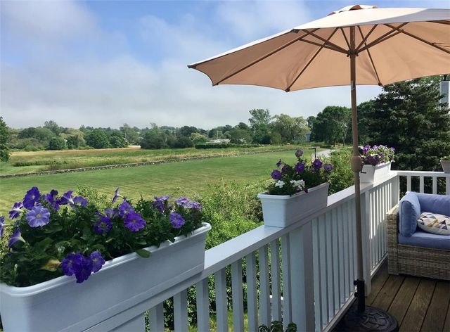 307 Corey Lane, Middletown, RI 02842