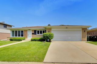 7630 Beckwith Road, Morton Grove, IL 60053
