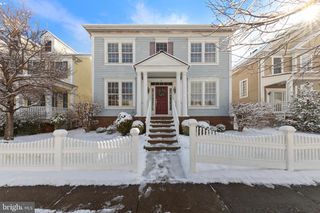 8 MALSBURY ST, Robbinsville, NJ 08691