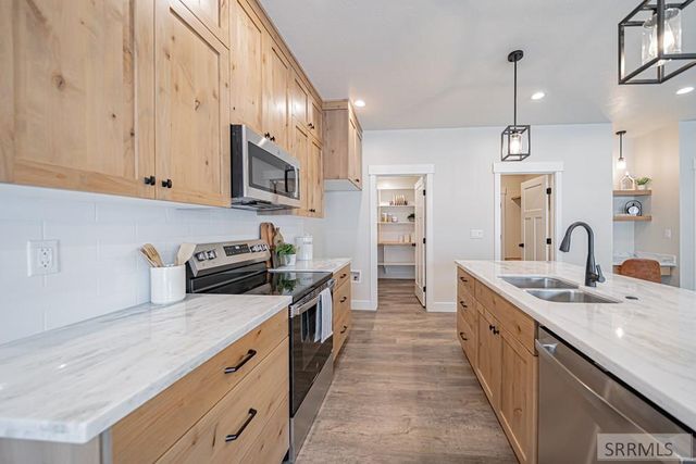 572 Syringa Street, Rigby, ID 83442