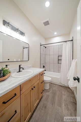 572 Syringa Street, Rigby, ID 83442