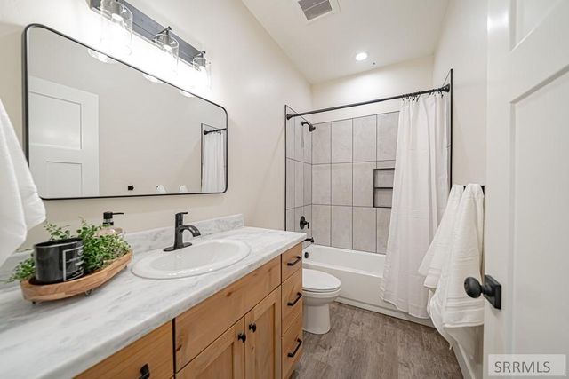 572 Syringa Street, Rigby, ID 83442