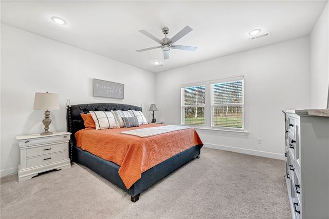 3 Mckissick Circle, Bella Vista, AR 72715