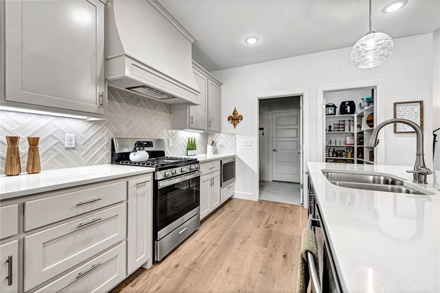 3 Mckissick Circle, Bella Vista, AR 72715