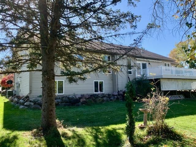 332 Harvard Drive, Deforest, WI 53532