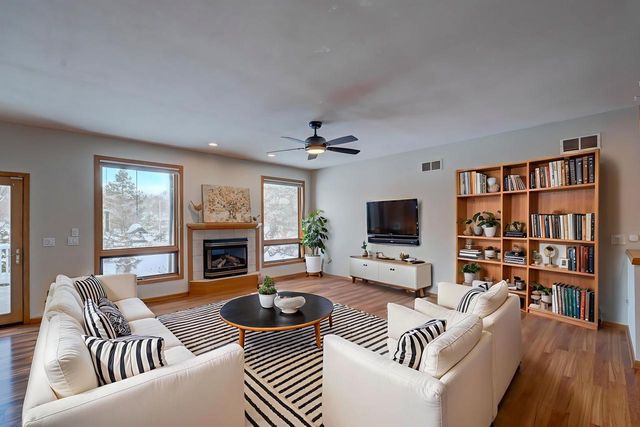 332 Harvard Drive, Deforest, WI 53532