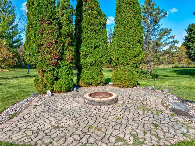 332 Harvard Drive, Deforest, WI 53532