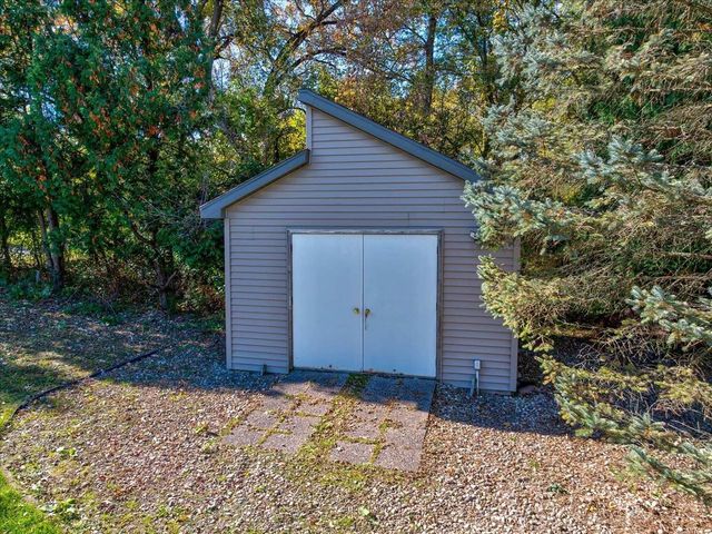 332 Harvard Drive, Deforest, WI 53532