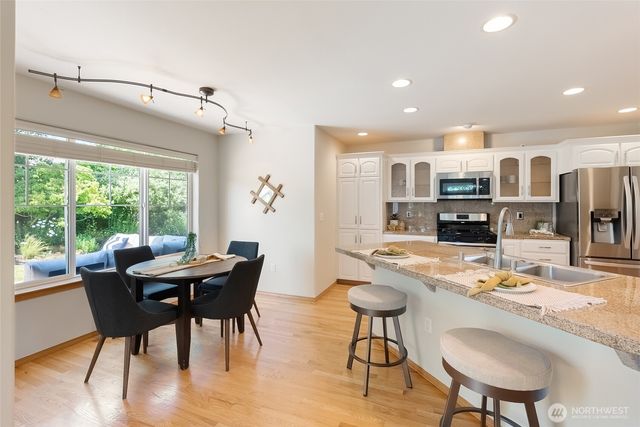 5939 Artist Drive, Ferndale, WA 98248