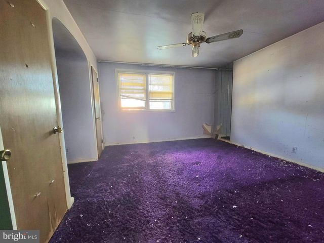 8602 RUGBY ST, Philadelphia, PA 19150