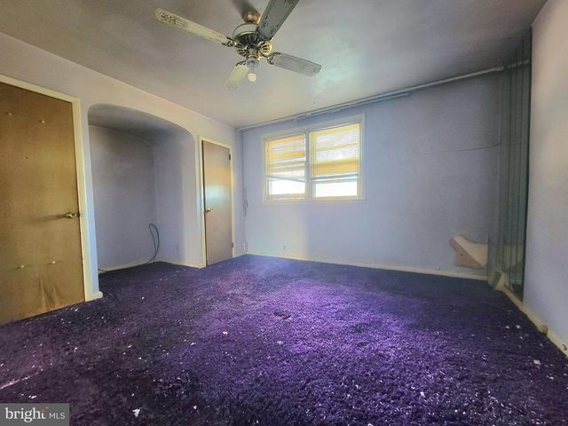 8602 RUGBY ST, Philadelphia, PA 19150