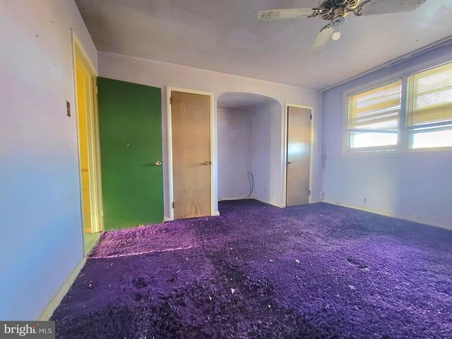 8602 RUGBY ST, Philadelphia, PA 19150